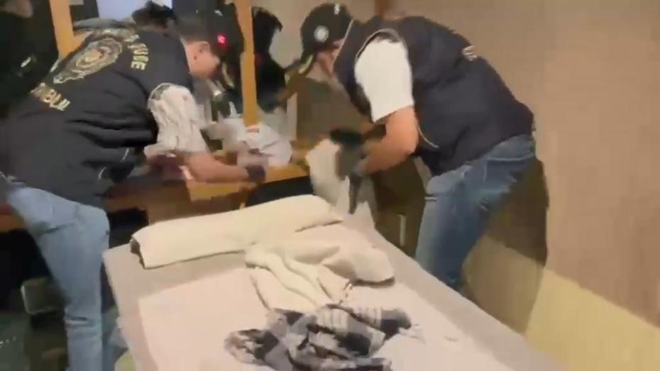 İstanbul'da Masaj Salonlarına Yönelik Fuhuş Operasyonu: 31 Şüpheli Gözaltına Alındı