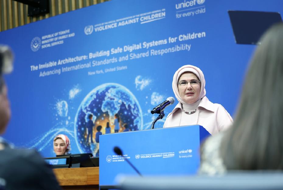 Emine Erdoğan'ın ABD'deki Zirvede Gündemi Çocuklar, İklim ve Kalkınma Oldu