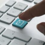 Gönderilen mail nasıl geri alınır? Gönderilen mail kaç dakikada geri çekilir? Outlook ve Gmail’de gönderilen maili geri alma