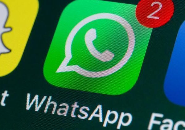 WhatsApp’a yapay zekalı özet geliyor