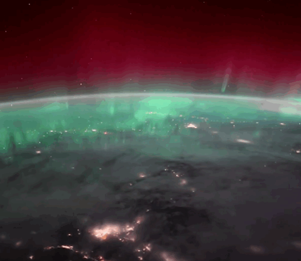 NASA astronotu, uzaydan Kuzey Işıkları’nın büyüleyici manzarasını kaydetti.